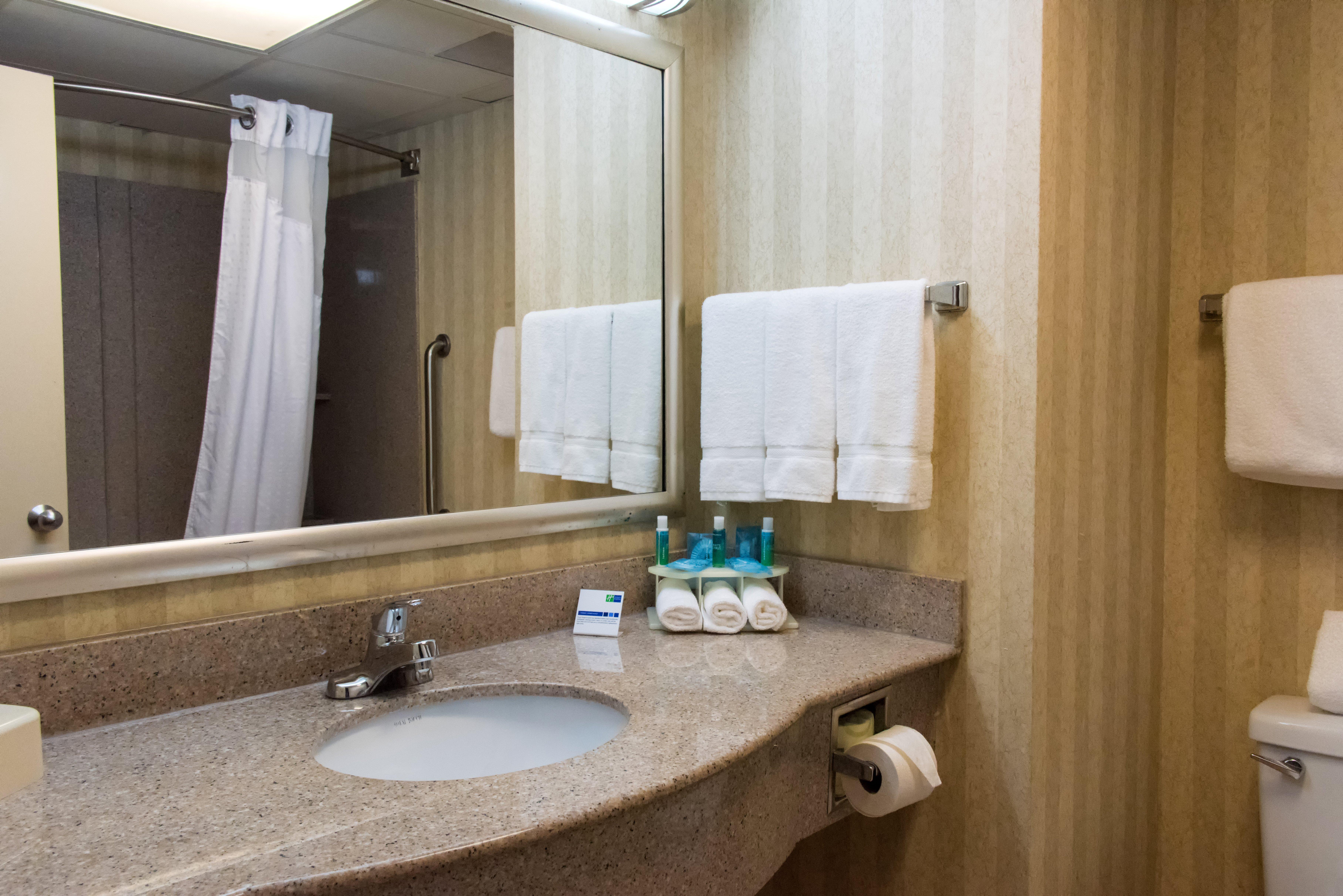 Holiday Inn Express Hotel & Suites Kinston By Ihg Екстер'єр фото