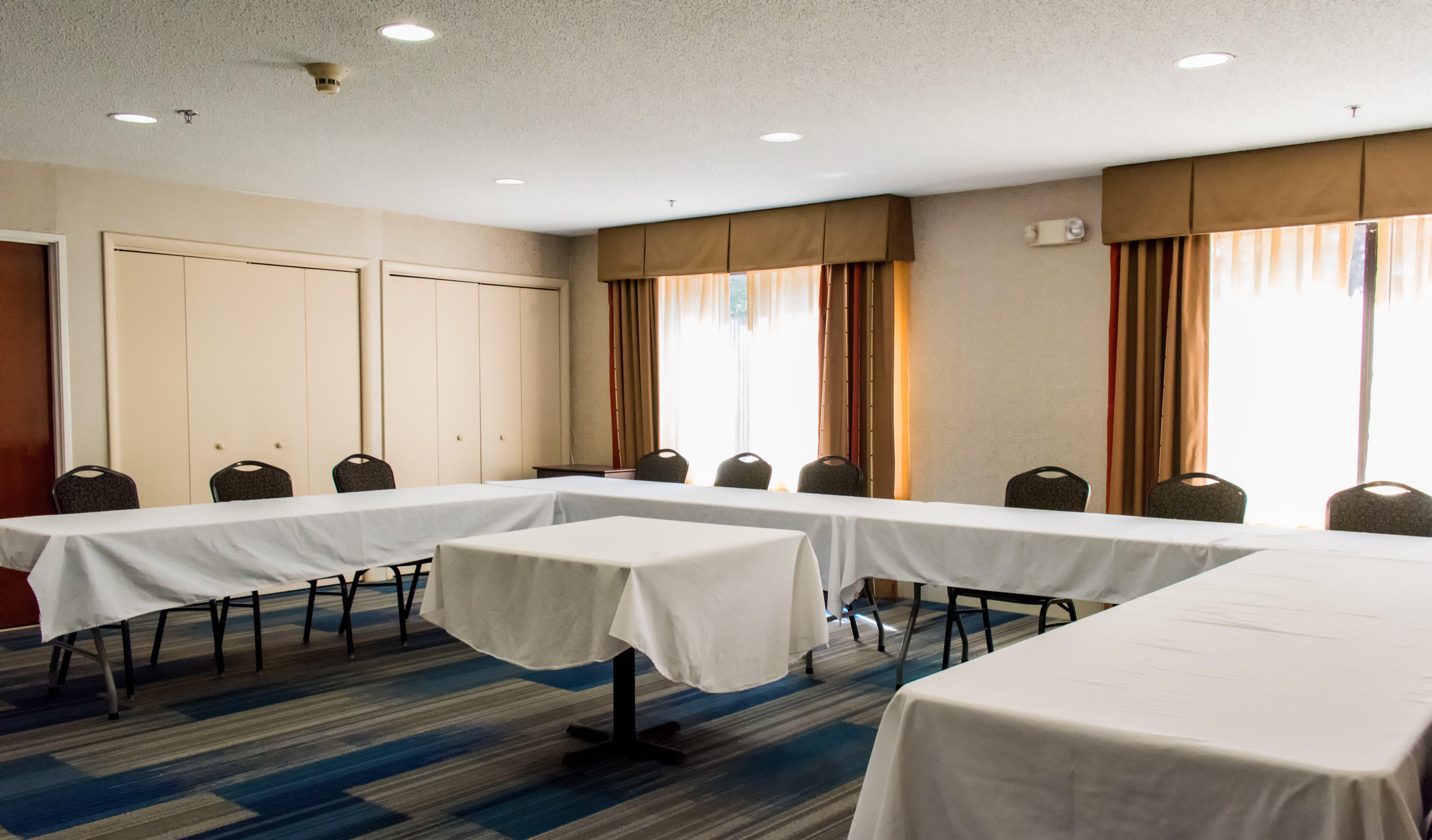 Holiday Inn Express Hotel & Suites Kinston By Ihg Екстер'єр фото